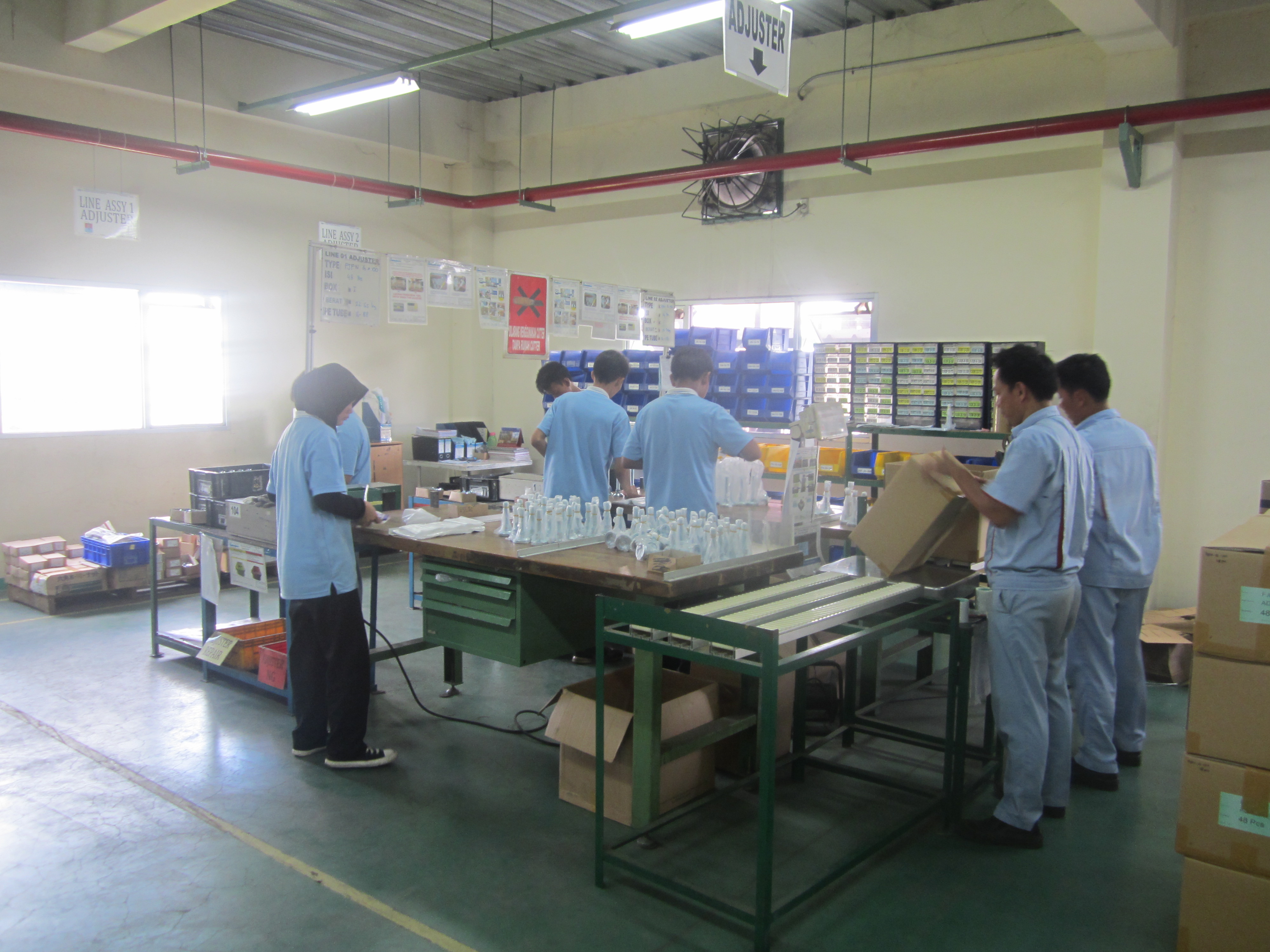 Evolusi Industri Cutting Tools: Menjawab Tantangan Material Komposit Masa Depan - Dokumentasi Industri PT Wardani Nusantara Fiberglass