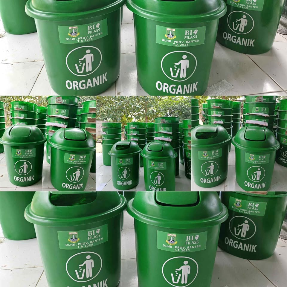 Tong Sampah Fiberglass BIONUS®: Solusi Pengelolaan Limbah yang Kuat, Estetik, dan Tahan Cuaca - Dokumentasi Industri PT Wardani Nusantara Fiberglass