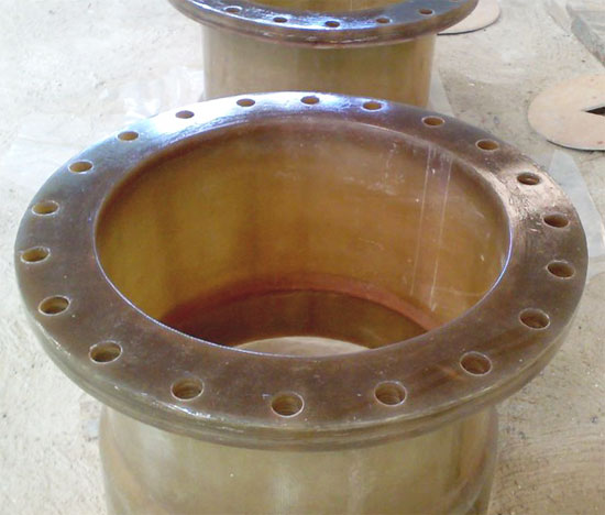 Solusi Ketahanan Korosi Ekstrem: Mengenal Keunggulan Pipa dan Flange Fiberglass (FRP) - Dokumentasi Industri PT Wardani Nusantara Fiberglass